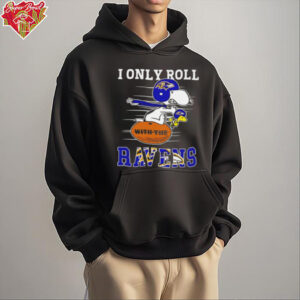 Snoopy and Woodstock I only roll Baltimore Ravens shirt