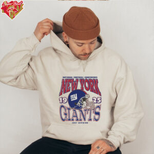 New York Giants Classic Team Helmet Long Sleeve T Shirt