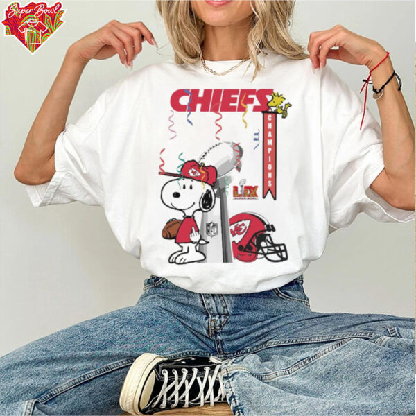 Kansas City Chiefs X Snoopy 2025 NFL Super Bowl LIX Champions Shirt