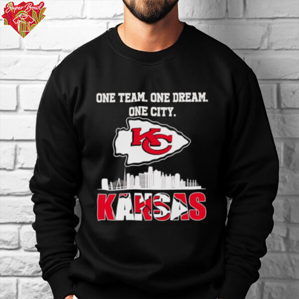 One team one dream one city Kansas City Chiefs skyline shirt