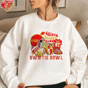 Swiftie Bowl Chiefs Go Taylor’s Boyfriend Kelce Kansas City Chiefs NFL Unisex T Shirt