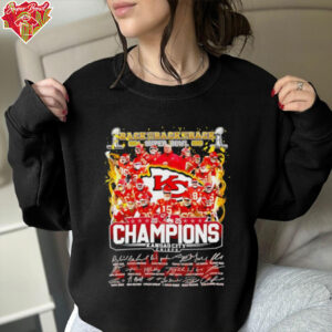 Coach Andy Reid and Players Kansas City Chiefs Back to Back to Back Super Bowl Trophy 2024 25 Signatures shirt