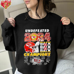 Kansas City Chiefs Undefeated 2024 back to back Champions signature shirt