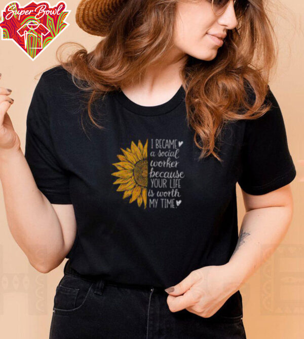 Top Social Worker Sunflower Caseworker Social Work Month T Shirt Recovered